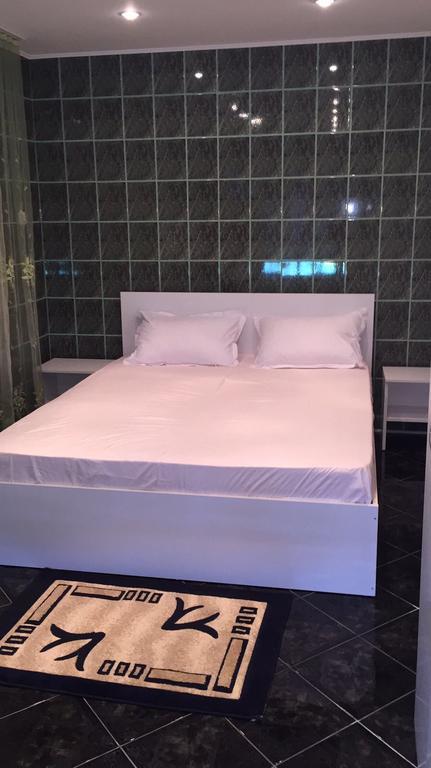 Casa Damian Hotel Două Mai Zewnętrze zdjęcie